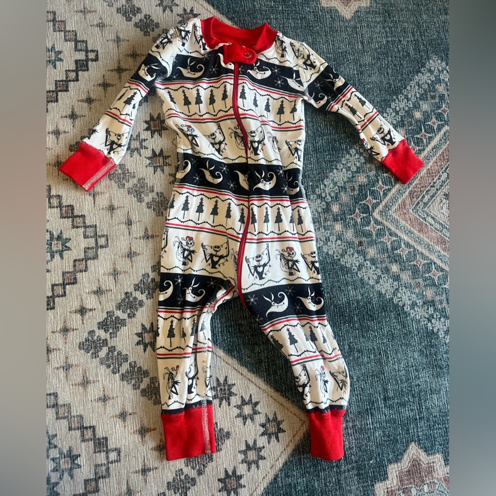 Hanna Andersson Nightmare Before Xmas Zip Up One Piece Pajamas Size 12-18 Months